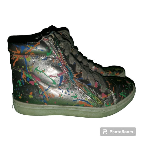 Youth Sneakers Size 2 - Picture 6 of 6